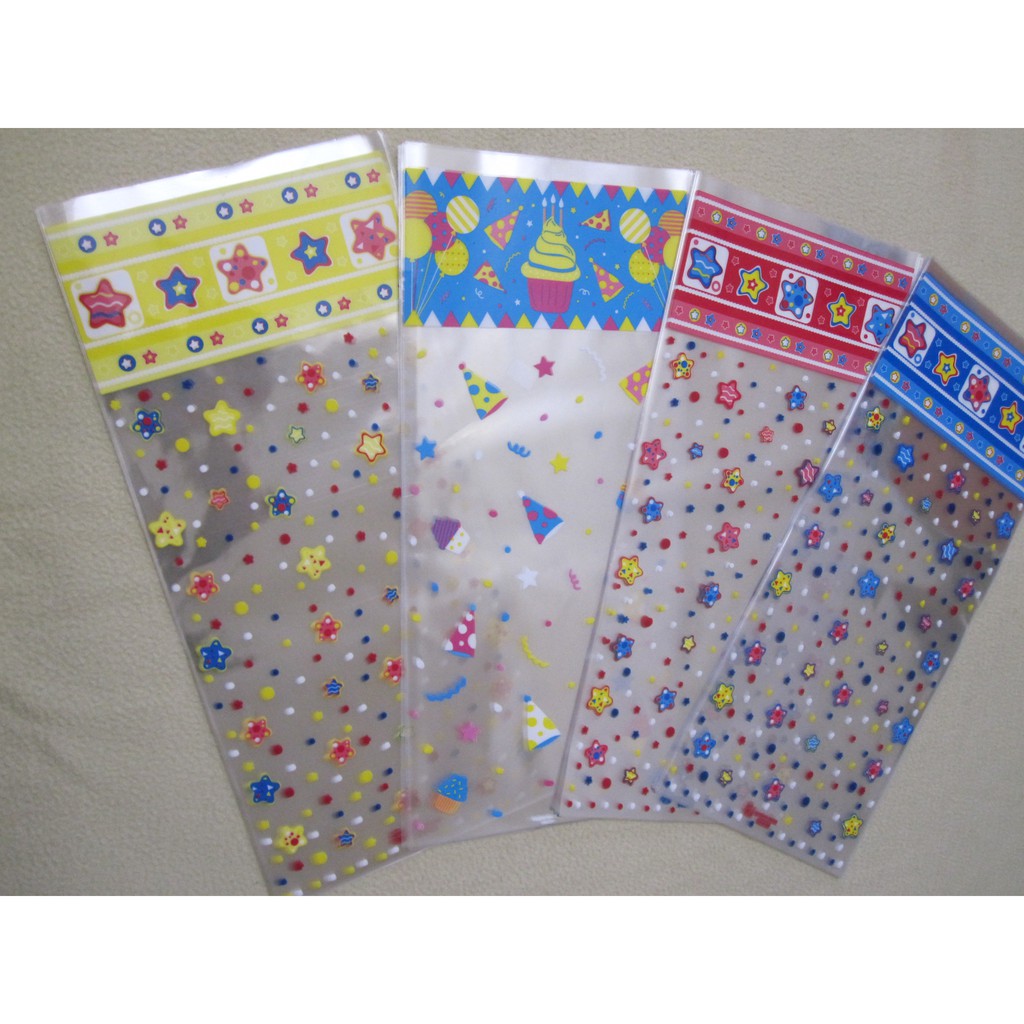 

Plastik Parcel 19cm x 42cm Kantong Plastik Souvenir Ultah Kartun Lucu