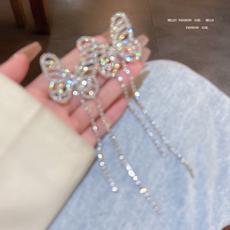 Anting Stud Panjang Desain Kupu-Kupu Aksen Berlian Bahan 925 silver