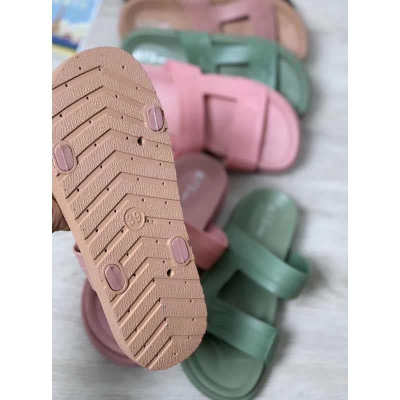 SANDAL LOVA  HIGH 4CM SIZE 36-40 IMPORT /BISA COD