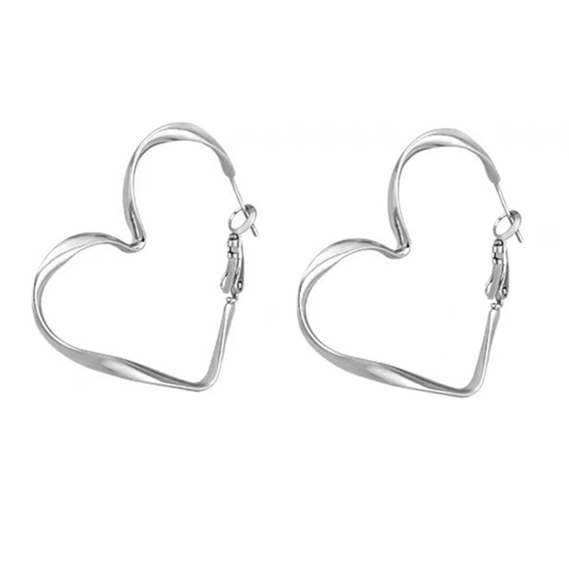 Fancyqube Anting Bentuk Hati Gaya Punk Untuk Wanita