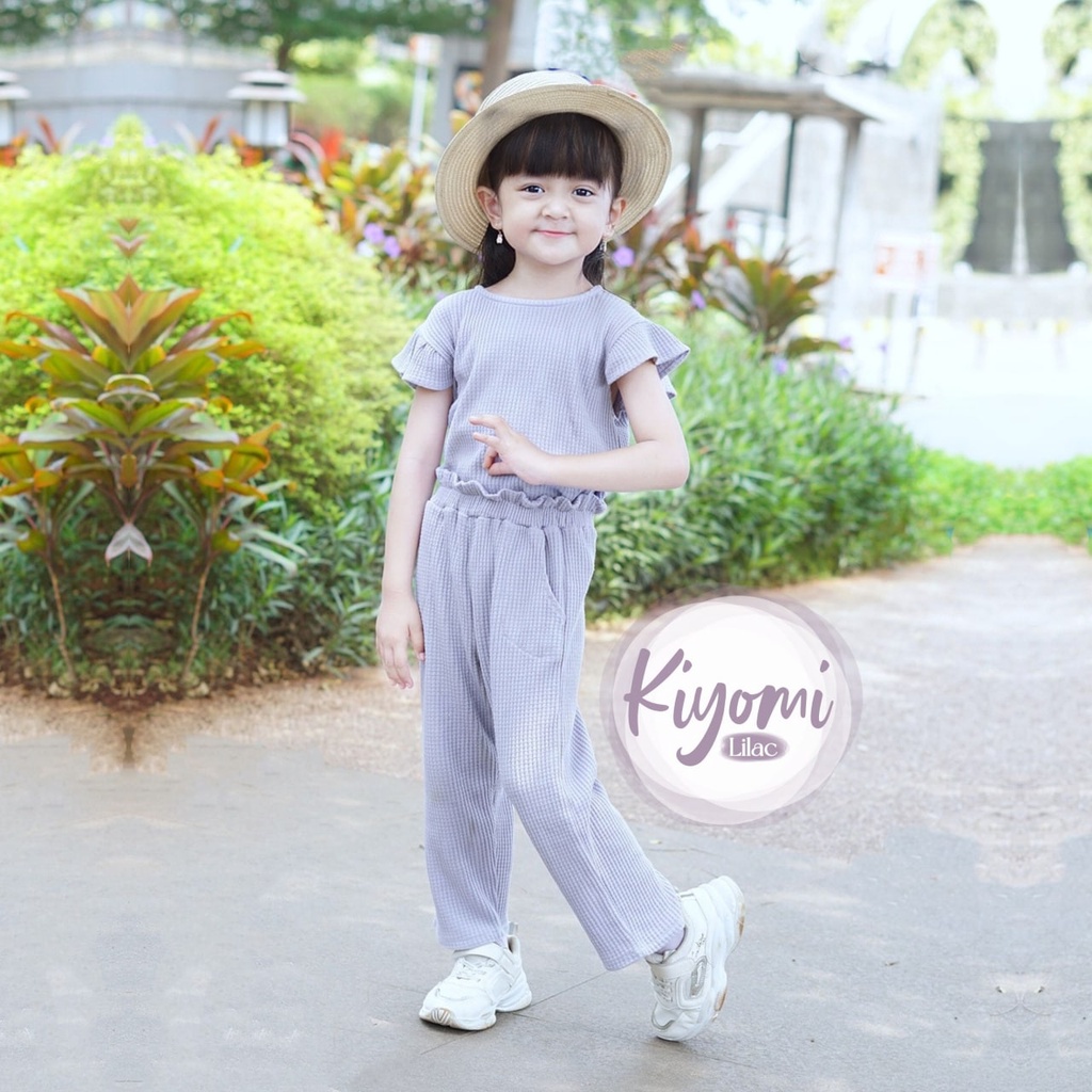 Nauree - One Set Kiyomi Setelan Baju Anak Perempuan Bahan Waffle Uniqlo Ukuran S M L Untuk Usia 1 2 3 4 5 6 Tahun Warna Cream, Mint, Maroon, Dusty Pink &amp; Lilac Celana Panjang Baju Lengan Pendek Lembut Nyaman Premium Tidak Panas Tidak Meneawang Berkualitas