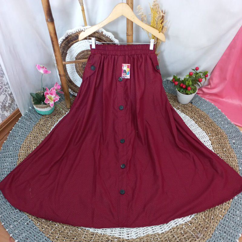 Rok Payung Panjang Muslim Kantor Wanita Jumbo Bahan Moscrape-Maroon