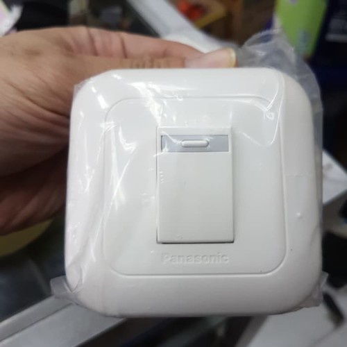 Panasonic Saklar Lampu Satu Tombol Saklar Engkel Single