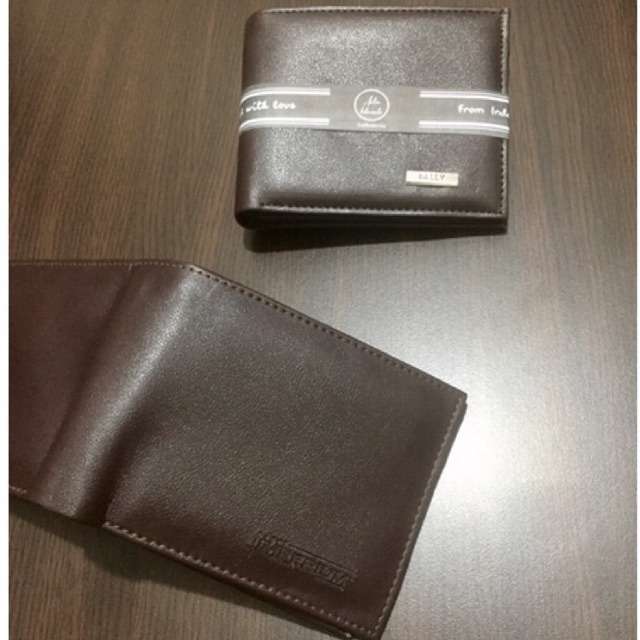 dompet 3 ruang lipat biasa bahan PU leather good logo dan embos #dompet #dompetpria #dompetcowok #dompetlipat