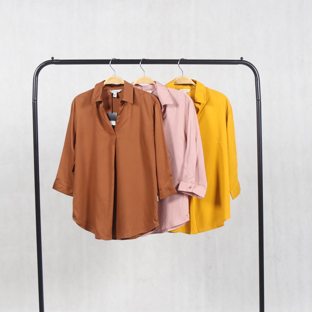 Kemeja Wanita Remix Jeans RKTC148J Atasan Blouse Polos Lengan 7/8 Granada Fashion