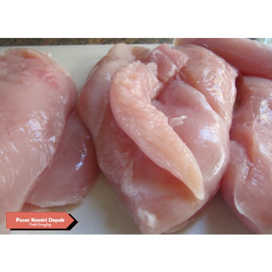 

Boneless Dada Ayam Segar / Fillet Dada Ayam Fresh