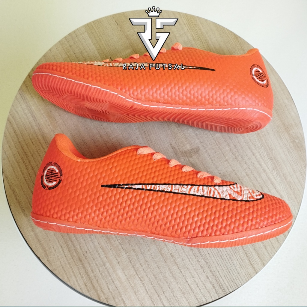 Sepatu Futsal Nike01 PRIA(SUDAH DI JAHIT)