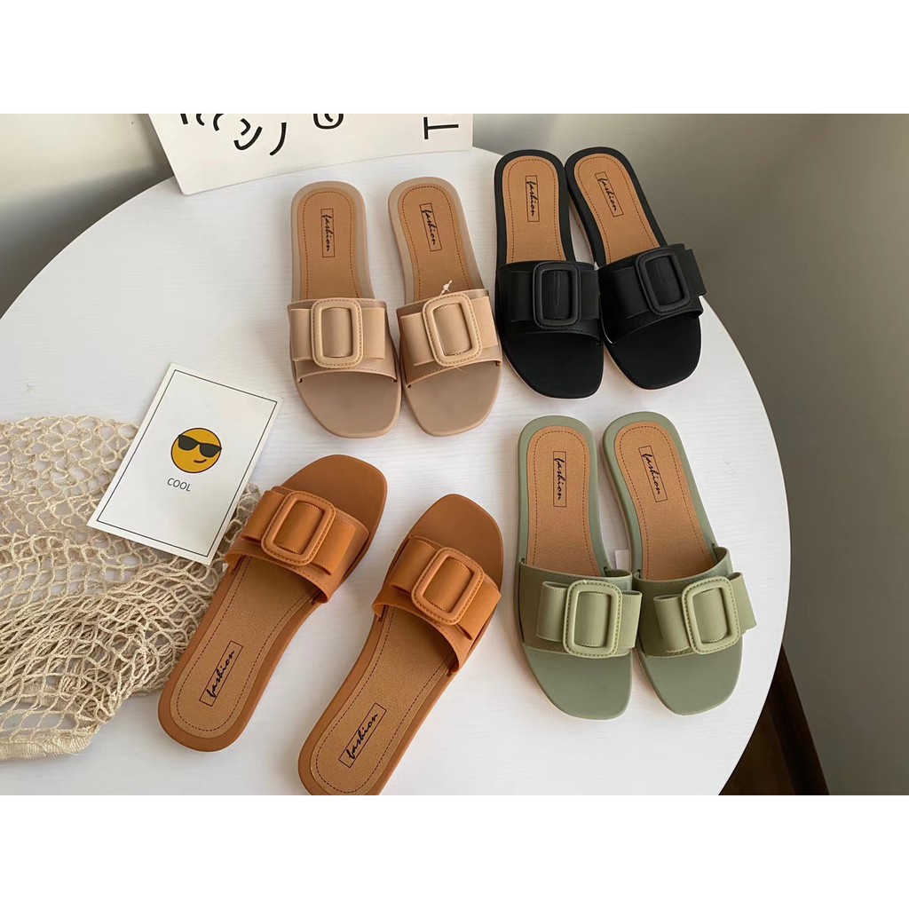 Sandal Teplek Wanita QUEENESA