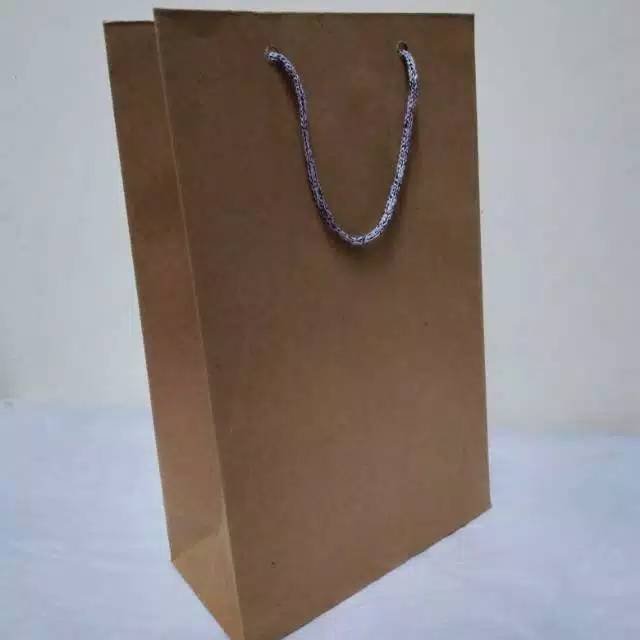

Paper bag/tas kertas uk (15x8x25) polos untuk wafer