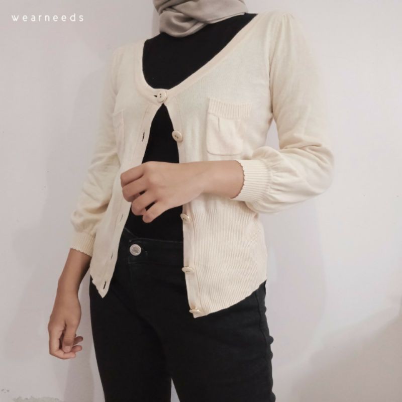 Free's Phrase Cream - thrift shop murah