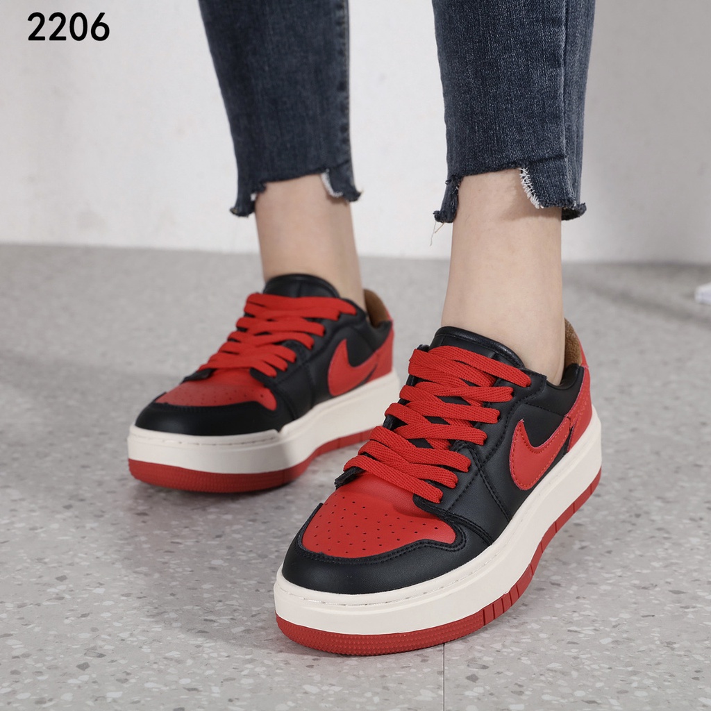 NK Sneaker 2206