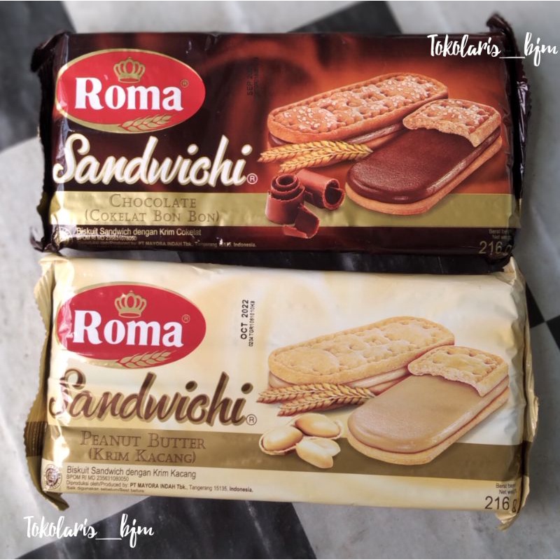 

Biskuit Roma Sandwichi Dengan Rasa Coklat Dan Kacang