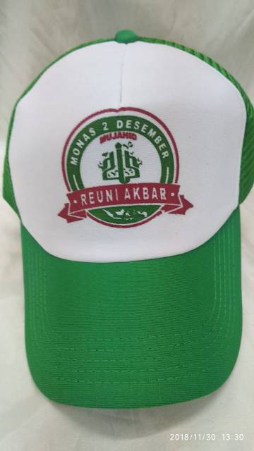 Topi reuni akbar