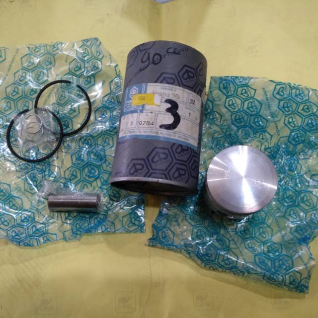 Seher vespa 90CC Merk RICAMBI