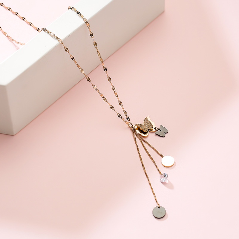 ESGE KALUNG KUPU KUPU (ALICE) / KALUNG WANITA TITANIUM KALUNG WANITA SILVER PERAK PERHIASAN WANITA NECKLACE AKSESORIS PERHIASAN RANTAI BAJA TITANIUM RANTAI KALUNG KOREA STYLE KALUNG ROSE GOLD WANITA KALUNG EMAS WANITA KALUNG ANTI AIR KALUNG TAHAN AIR