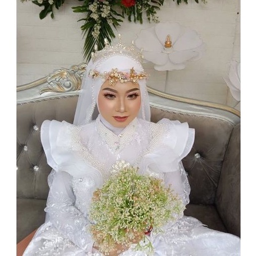 GAUN PENGANTIN MEWAH BERPAYET