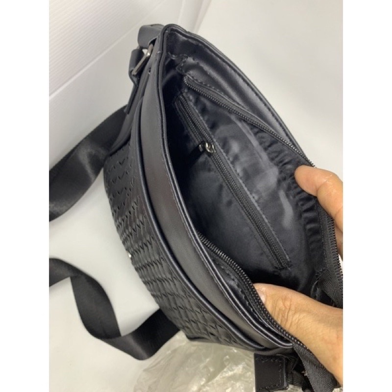 Tas Selempang Kulit Pria Slempang Waistbag Tas Bahu Cowok Sling Bag Pria Tas Kulit Pria Motiv Botega Anyam