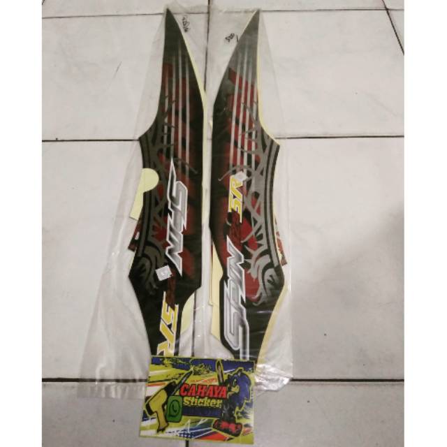 ( Bisa COD ) Striping Lis Sticker Suzuki Spin 125 Sr Tahun 2009/2010 Warna Hitam