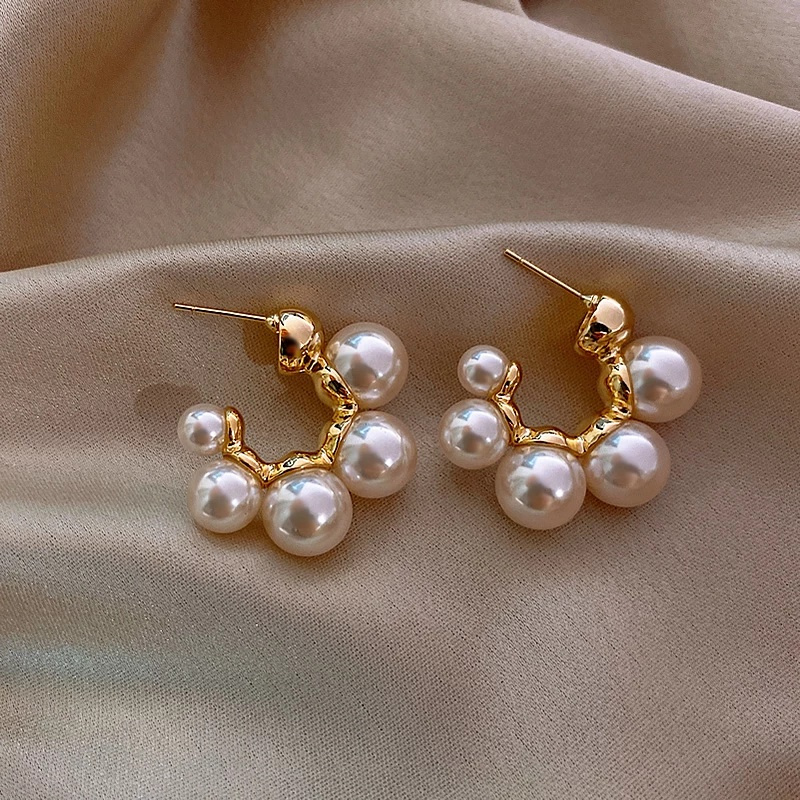 [Korean Elegant Temperament Metal Inlaid Pearl Earrings For Women ] [Girls French Trendy All-Match Alloy Luxury Wedding Party Earring]  [Fashio Earrring Gifts  Jewelry Accessories]