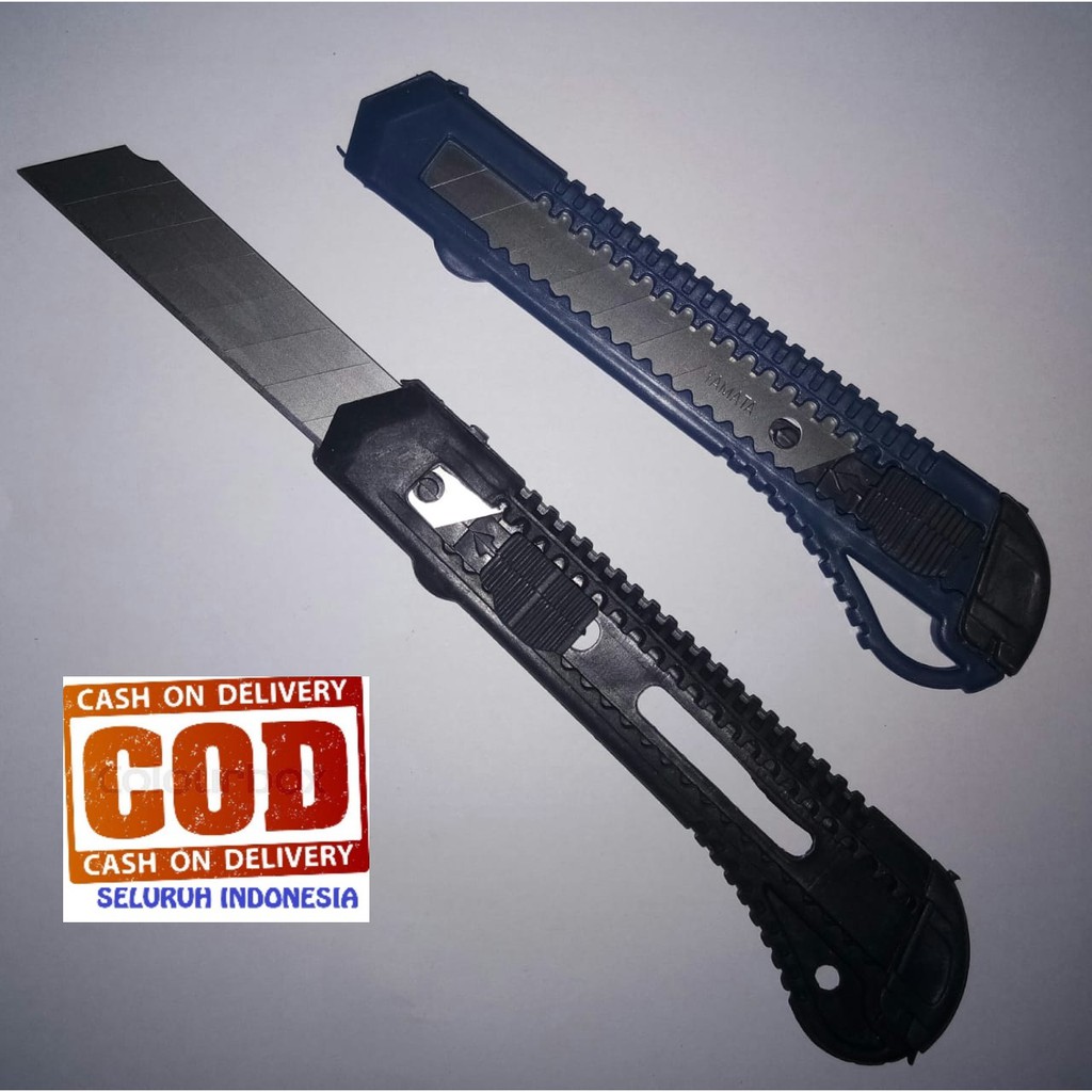 

PISAU CUTTER BESAR SERBAGUNA CUTTER PEMOTONG KERTAS CUTTER PEMOTONG KAIN