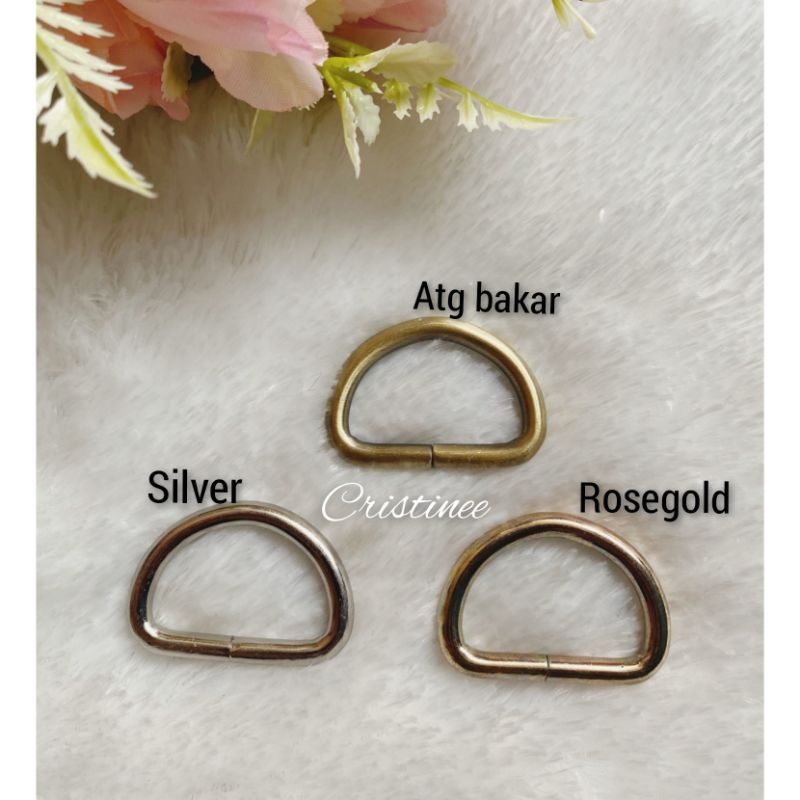 Ring D ukuran 3,2cm ( 12 pcs)