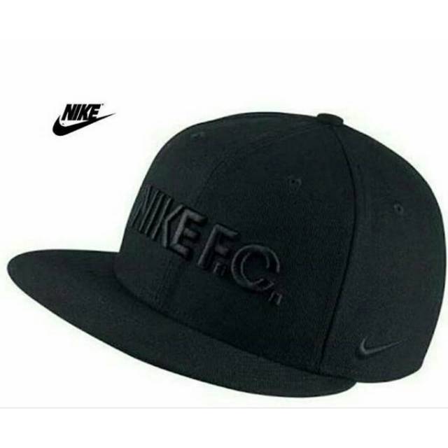 snapback nike fc