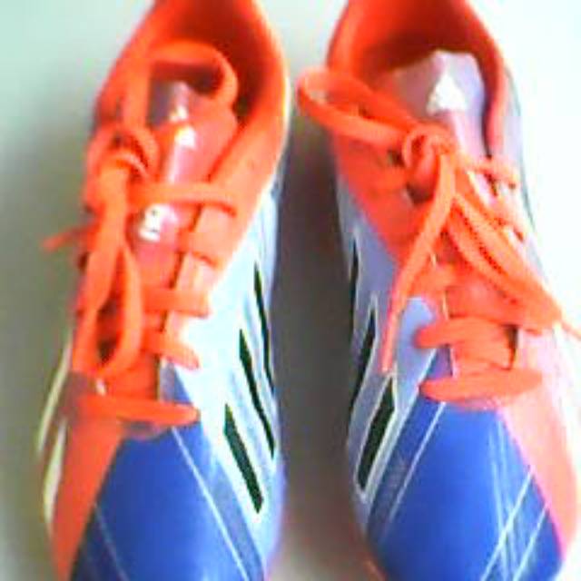 Adidas messi