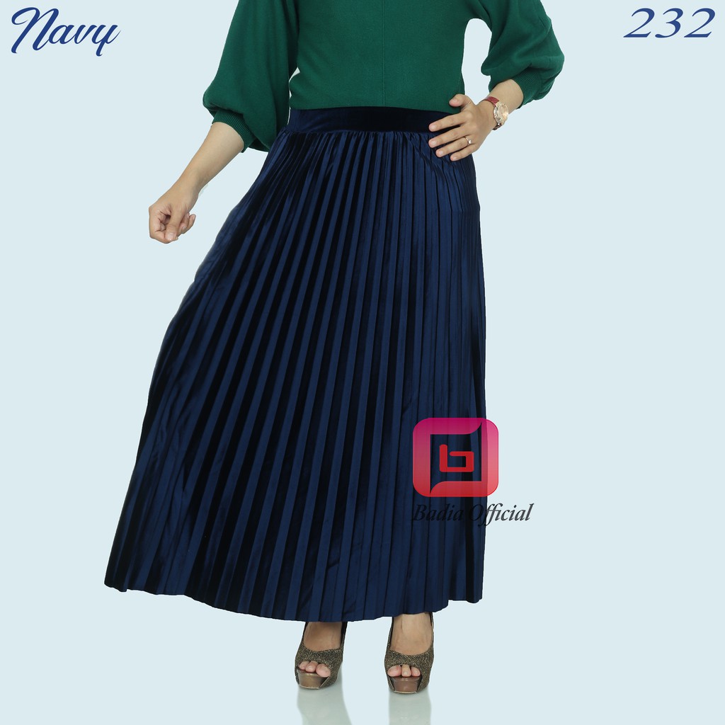 rok beludru velvet flare plisket bahan tebal mengkilap kinclong lembut wanita import premium