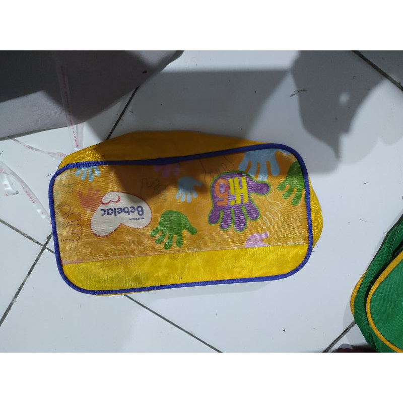 

preloved tempat pensil