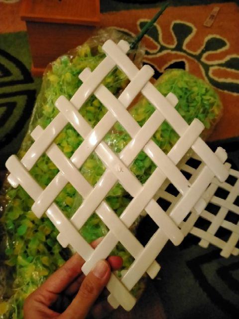 Paket Breket Wajik+juntai Kemuning/bunga Plastik/daun Plastik/rumput Plastik/daun Rambat Plastik