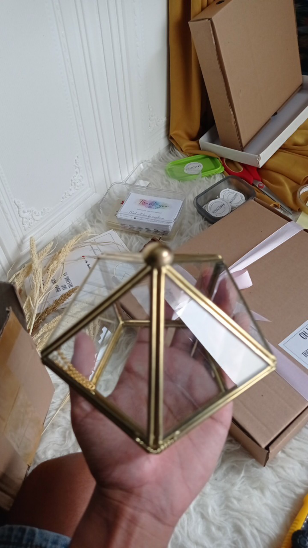 Tempat Cincin Terrarium