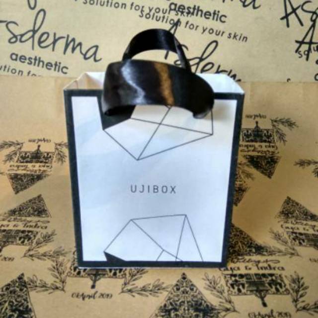 

Paperbag custom size kraft putih/coklat 150gsm P15 x L15 x T20