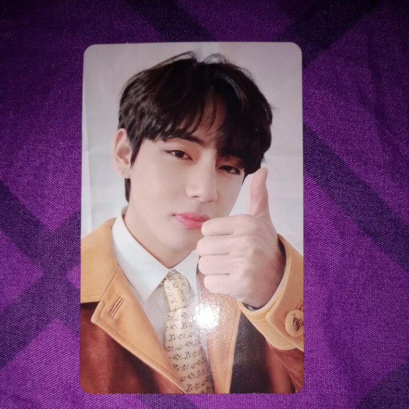 PC OFFICIAL POB TAEHYUNG BE ESSENTIALS