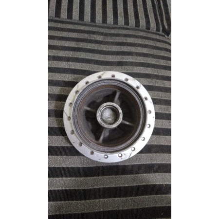 tromol belakang megapro