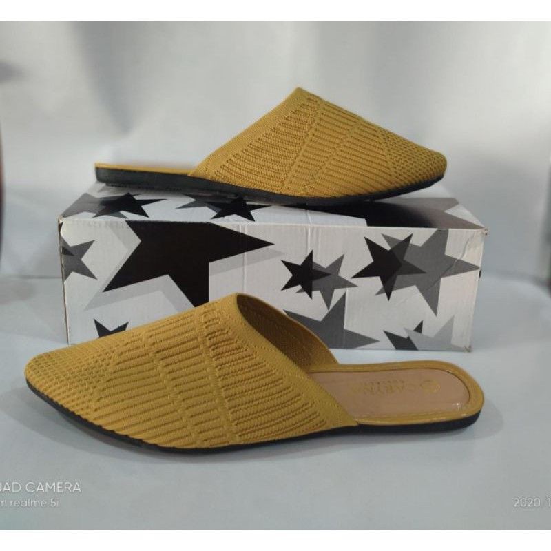 SLOP CARYNA  FLAT WANITA RAJUT