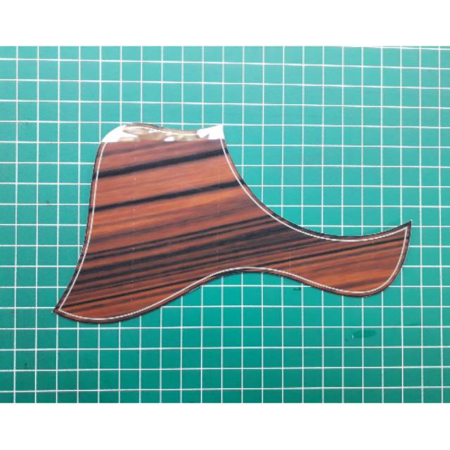 Pickguard Gitar Taylor