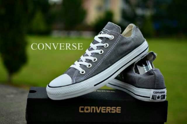 Sepatu Anak Sneakers Converse klasik /  Sepatu Converse  Anak / Sneakers Anak / Sepatu Anak / Sepatu Sekolah Anak / Sepatu Allstar Anak