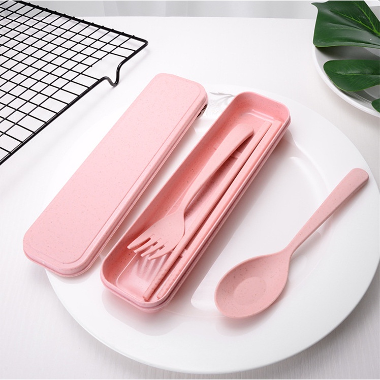 [NEW] MTOYS Sendok Garpu Sumpit Set kotak makan set Bahan Jerami Alat Makan Plastik Travel Sekolah Kantor A17