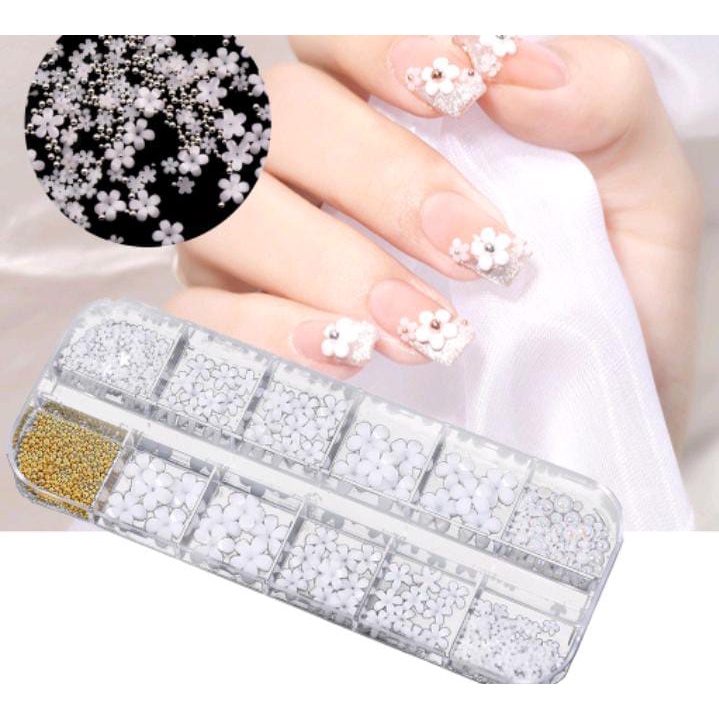 NAIL FLOWER ORNAMENT WHITE MINI / HIASAN KUKU BUNGA