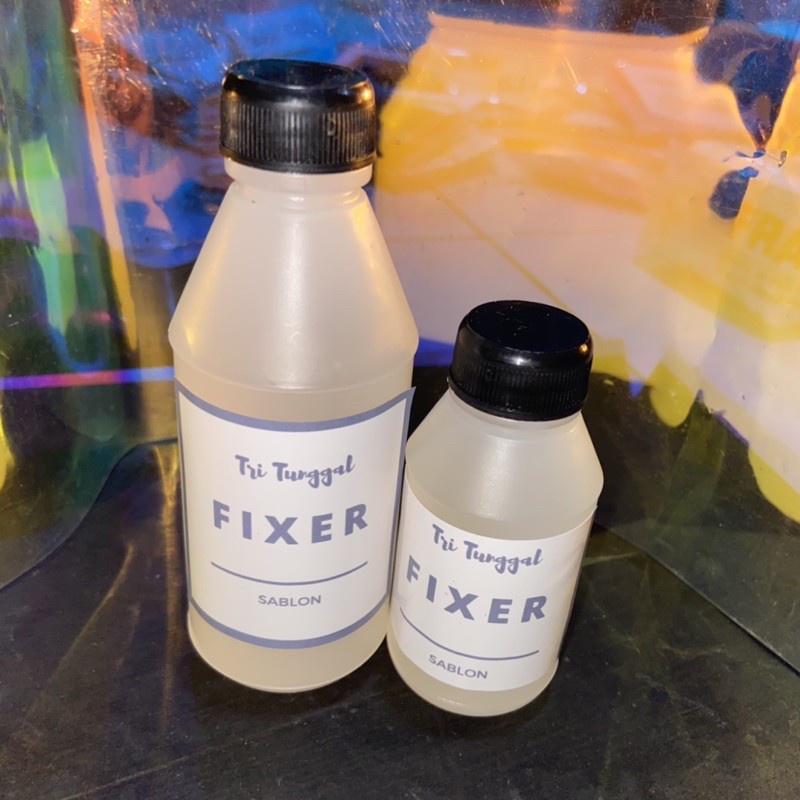 

FIXER Sablon Campuran Tinta Anti Retak Kuat Fix Penguat Pengeras Keras Warna Air Cair Cairan Liquid Prakarya Kerajinan Perlengkapan Craft Crafting Art Seni Kesenian Kertakes Warni Color Colorful Colour Cat Paint Painting Shopping Arena Malang Jawa Timur