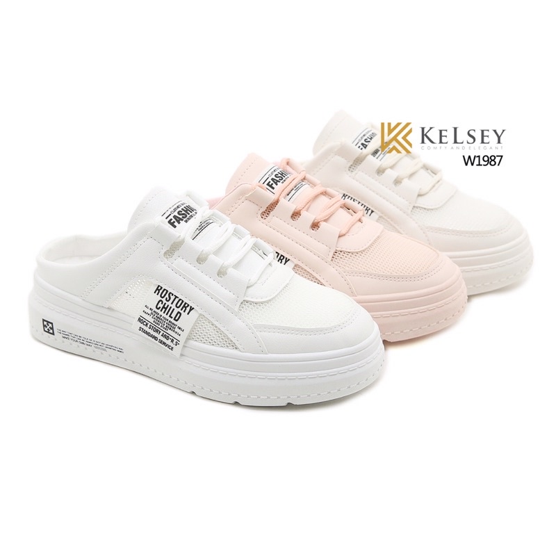 Sepatu Slip On Wanita W1987