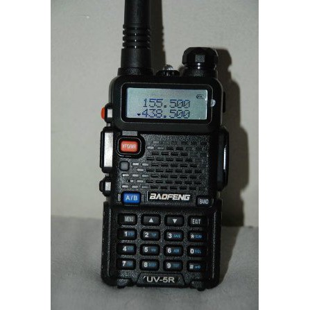 HT Walkie Talkie BAOFENG UV 5R Bagus