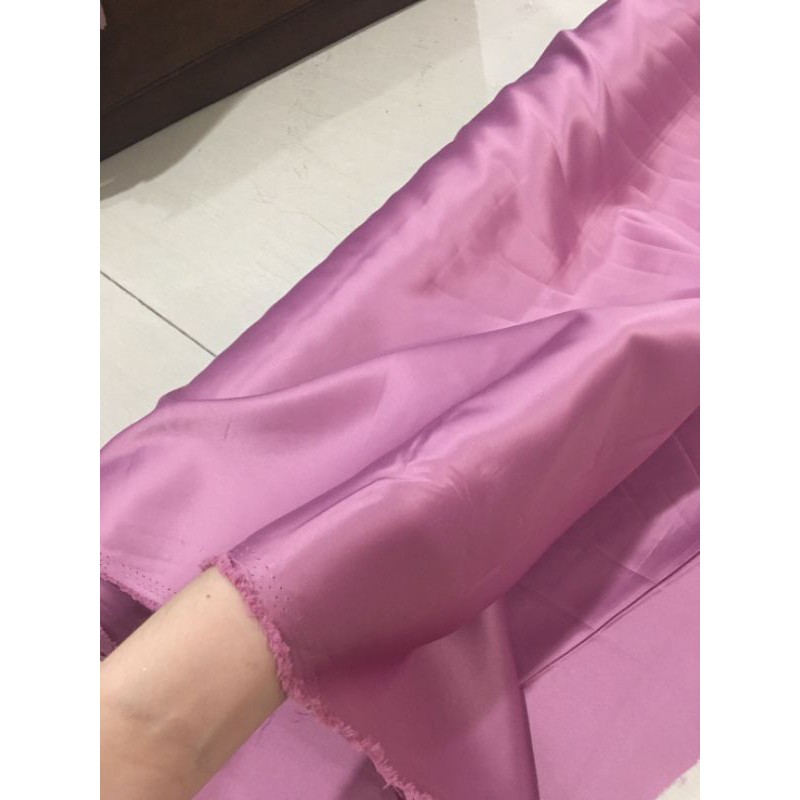 Bahan Kain Satin Velvet Premium Bisa untuk Bridesmaids Meteran Warna Raspberry