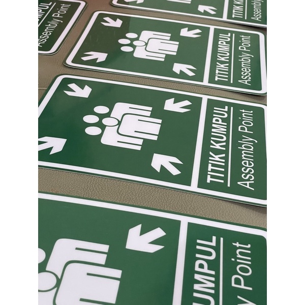 

Stiker Signage Papan Tulisan Assembly Point Titik Kumpul PVC