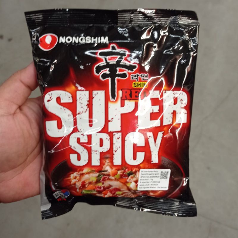 

Nongshim Shin Ramyun Mie Instan Super Pedas (Super Spicy) 120 gr