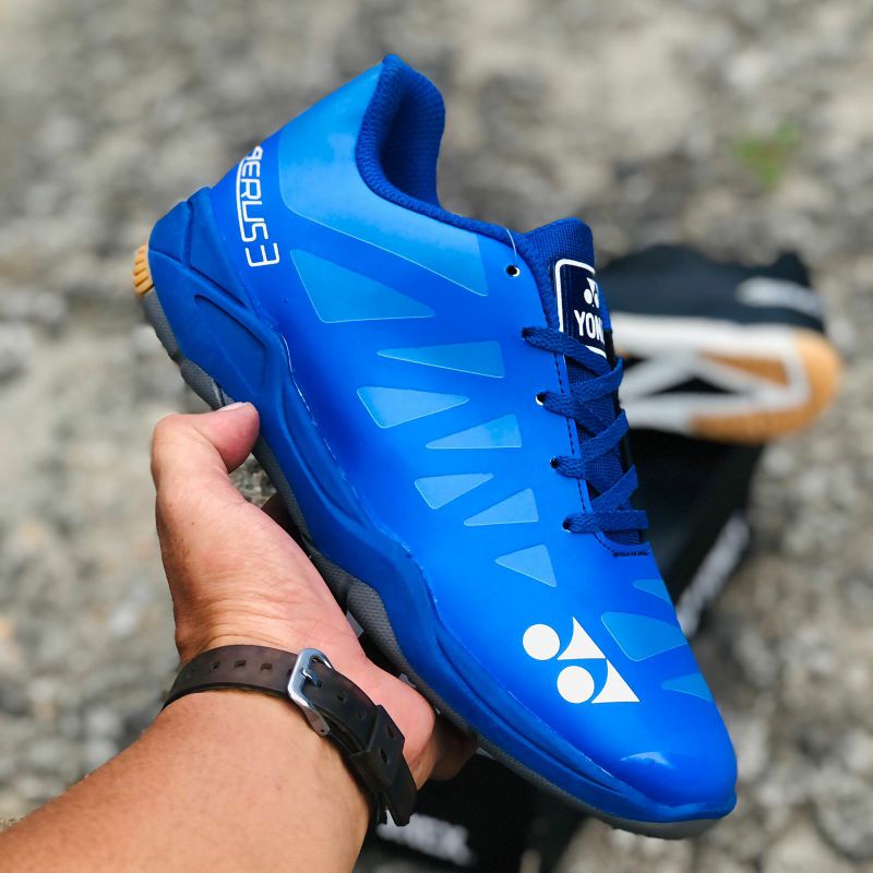 yonex AERUS3