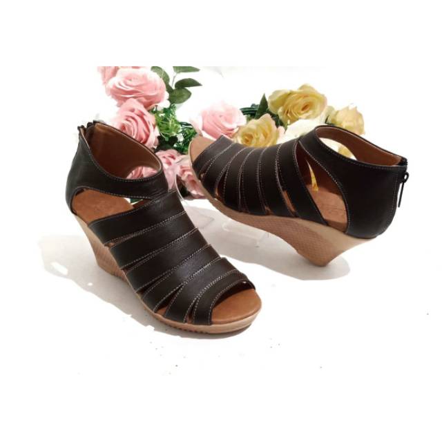 Boots Wanita Asli Kulit 03