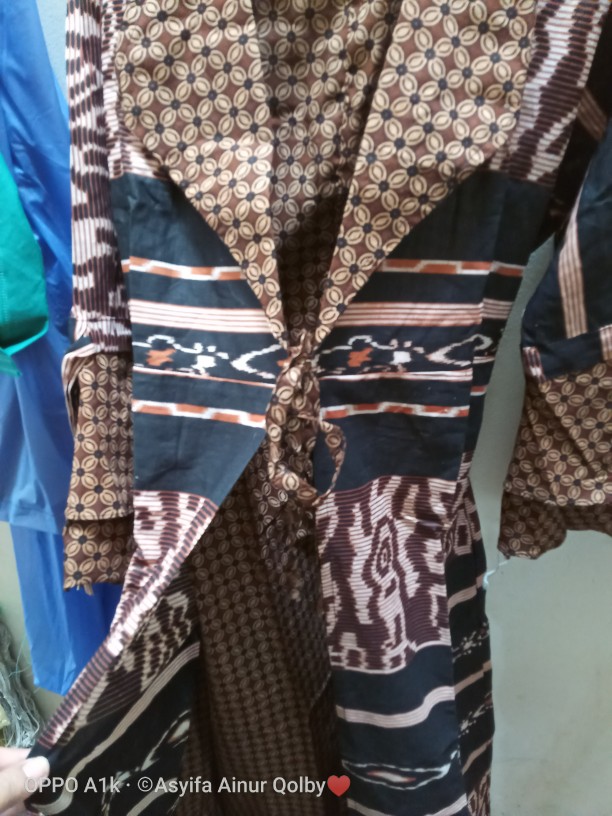 Batik Couple Keluarga Modis Kekinian / Set Batik Couple Keluarga Ayah Ibu Anak Premium Original