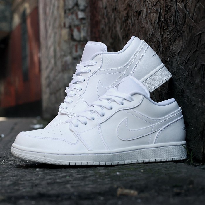 jordan white low