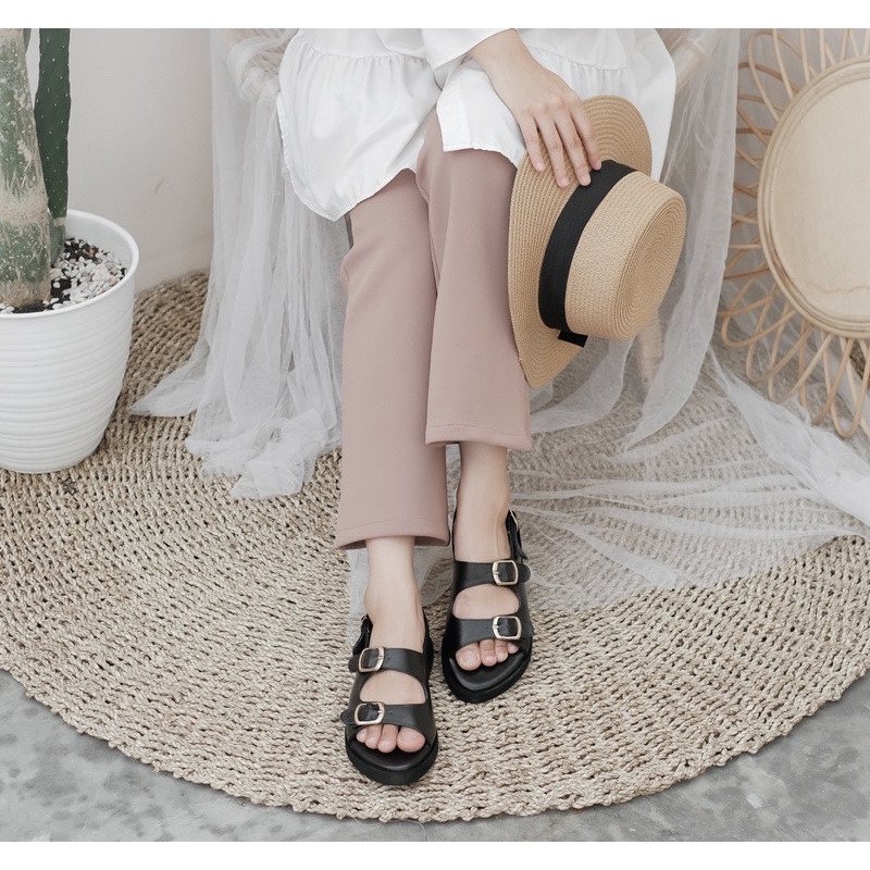 YURI FLATFORM - Sepatu wanita/wedges wanita/flatform